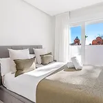 Vacation I Ulises, Private Heated Pool, 4min To The Beach, Luxury Interiors, Bbq, Golf Views Villa